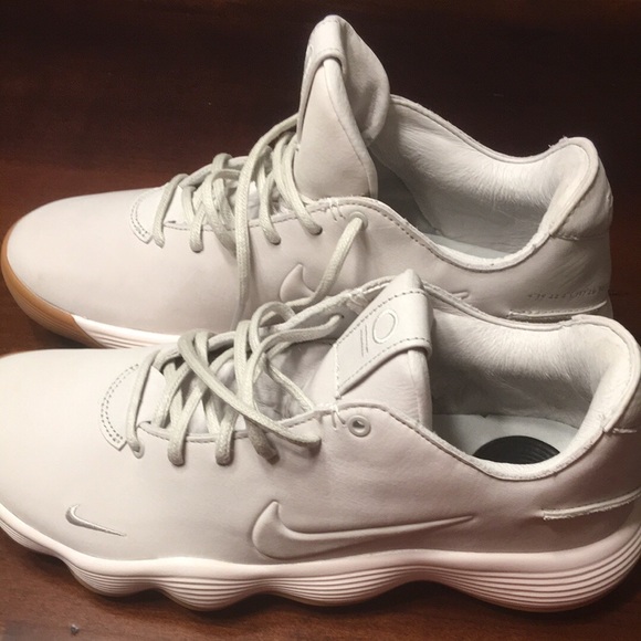 nike hyperdunk low womens